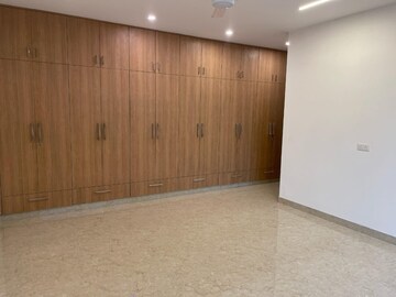 Room in 2 BHK Apartment at M3M Marina, Sector 68 – for Rent
