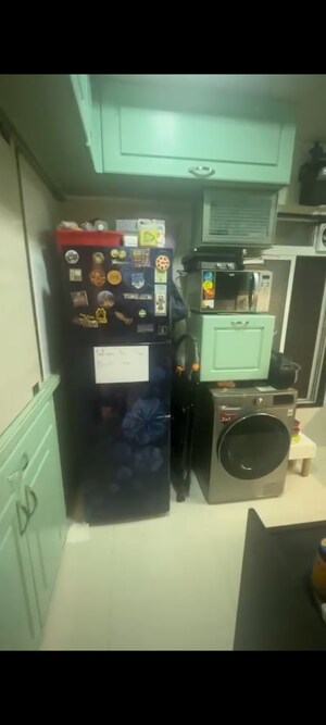 Master Bedroom in 2 BHK Apartment at Dipti Aaryavarta, Andheri East – for Sale