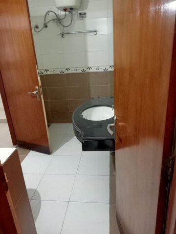 Bathroom in 2 BHK Apartment at Emaar Emerald Estate, Sector 65 – for Rent