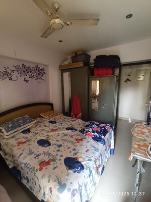 Bedroom in 2 BHK Apartment at Andheri East – for Sale