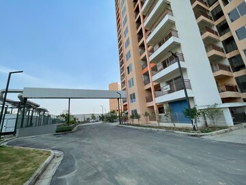 2 BHK Apartment – Exterior View View at Shapoorji Pallonji Joyville Phase 2, Sector 102 - for Rent