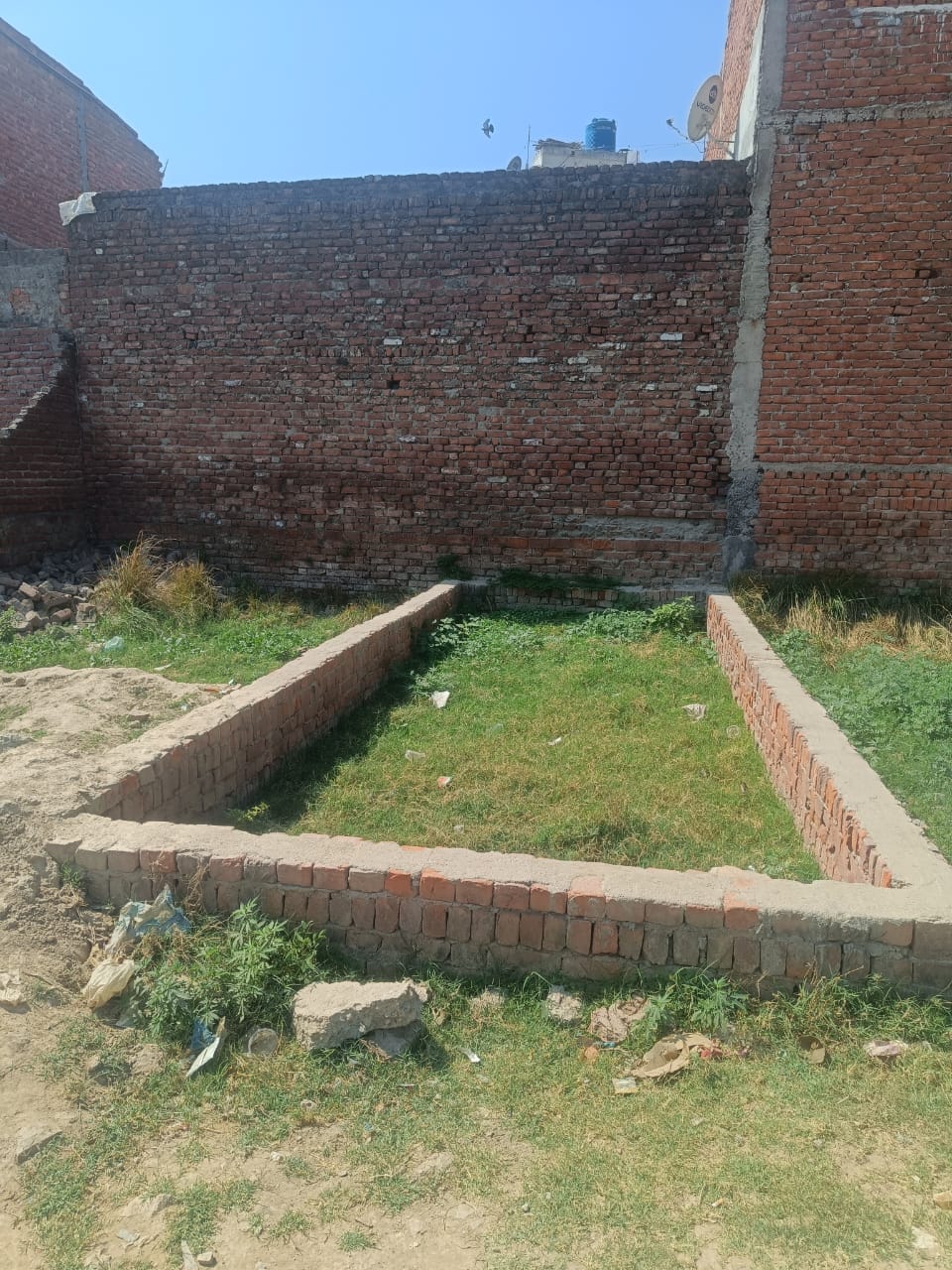 Plot For Sale in Vaishno Homes