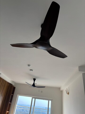 Furnished Amenities in 3 BHK Apartment at Prestige Waterford, Whitefield – for Rent