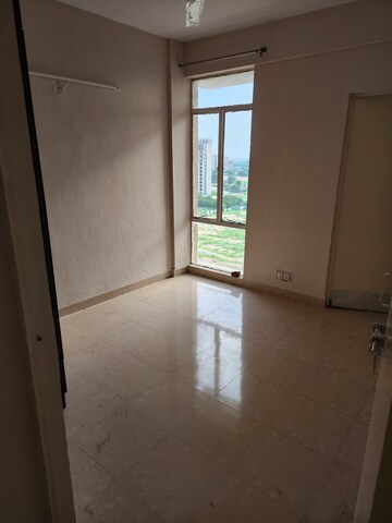 Room in 2 BHK Apartment at Habitat Prime, Sector 99a – for Rent