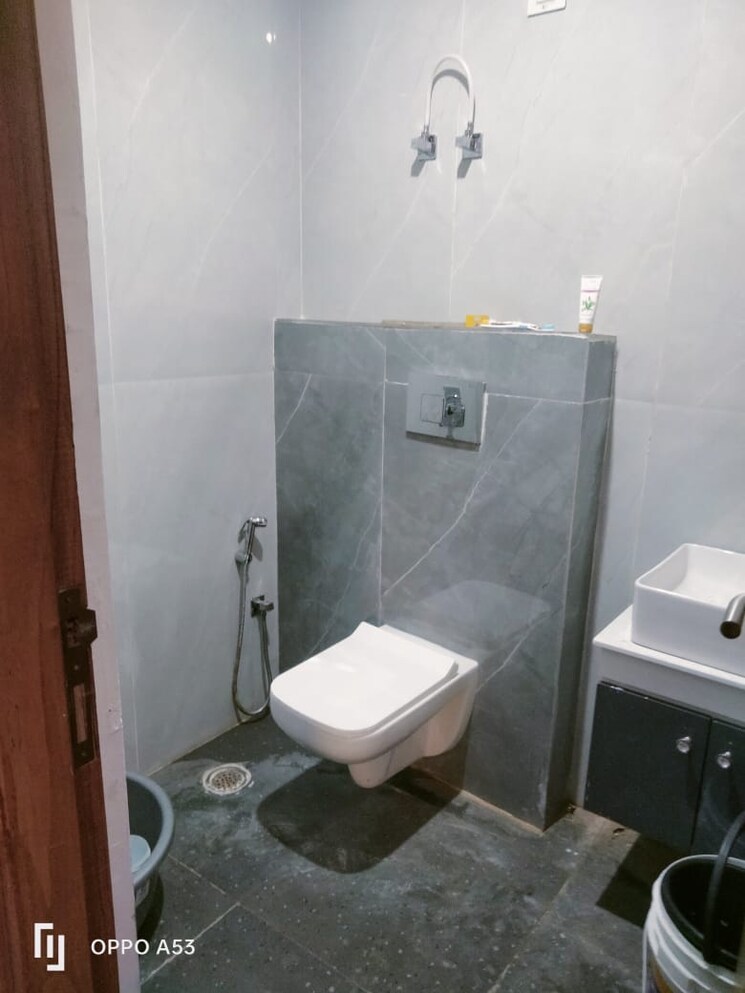 Bathroom, devbhoomi-elite-homez 3 Bedroom 1350 Sq.Ft. Builder Floor In Patiala Road Zirakpur 8440229