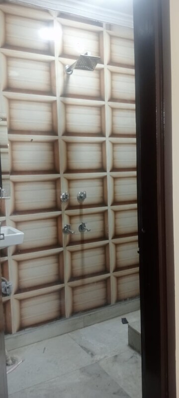 Bathroom in 1 BHK Builder Floor at Govindpuri – for Rent