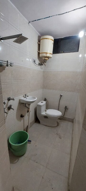 Bathroom in 2 BHK Builder Floor at Govindpuri – for Rent