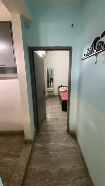 1 RK Builder Floor For Rent in Sector 82
