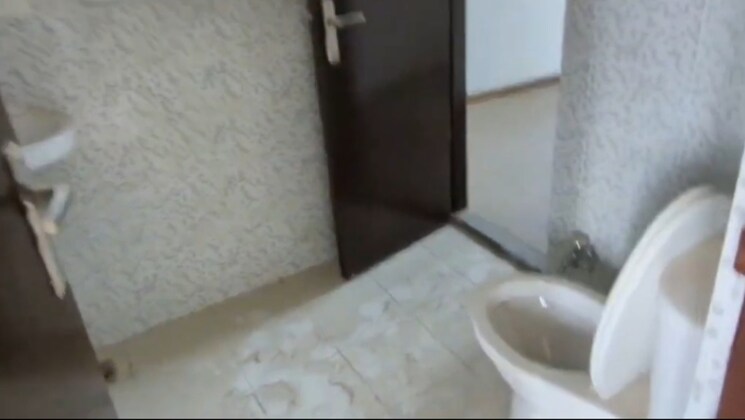 Bathroom, bptp-park-floors-i 4 Bedroom 1510 Sq.Ft. Builder Floor In Sector 77 Faridabad 8440386