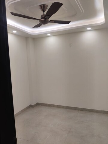 3 BHK Builder Floor For Rent in Govindpuri