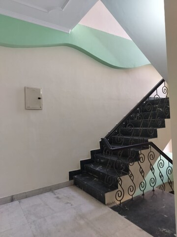 3 BHK Builder Floor For Rent in Sector 82