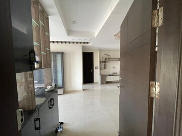 Building Lobby in 4 BHK Apartment at Versalia WoodWinds, Sector 67 – for Rent