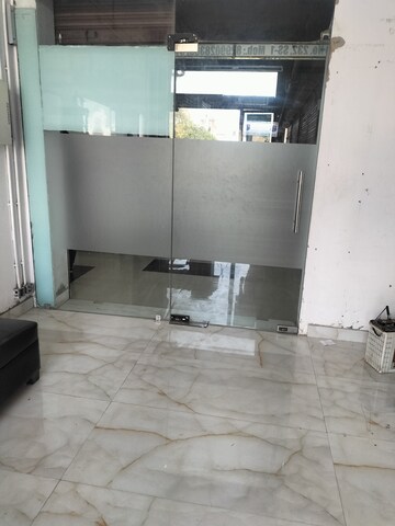  Office Space For Rent in Ansal Sushant Golf City Shopping Square, Sushant Golf City