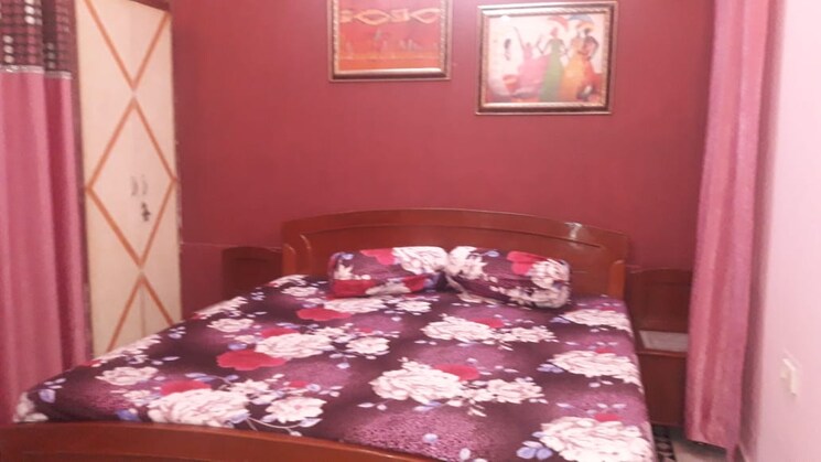 Bedroom, vivekanand-apartments 2 Bedroom 900 Sq.Ft. Apartment In Rohini Sector 8 Delhi 8440548
