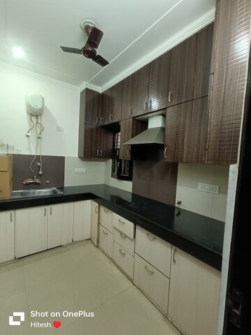 Kitchen in 2 BHK Builder Floor at Sector 47 – for Rent