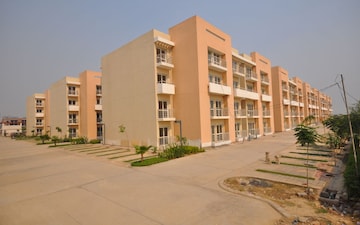 3 BHK Builder Floor For Sale in BPTP Parkland, Sector 75