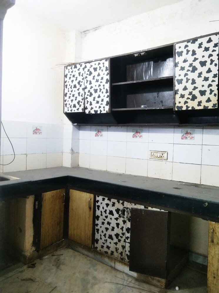 Kitchen, chattarpur 3 Bedroom 1000 Sq.Ft. Builder Floor In Chattarpur Delhi 8440715