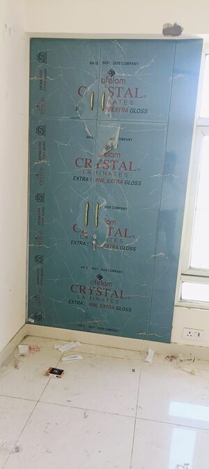 2 BHK Apartment For Sale in Devika Skypers, Raj Nagar Extension