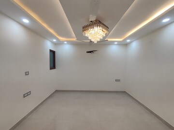 Room in 2 BHK Builder Floor at Savitri Nagar – for Sale