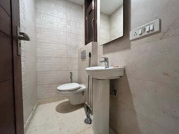 Bathroom in 3 BHK Apartment at Palm Residency Chhatarpur, Chattarpur – for Rent