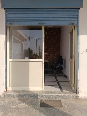  Shop For Sale in Partapur