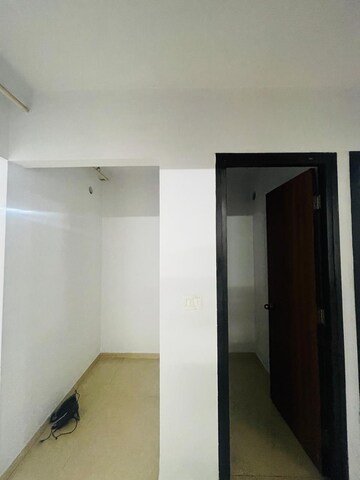 Room in 2 BHK Apartment at Dombivli East – for Rent