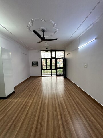3 BHK Apartment For Rent in Paschim Vihar