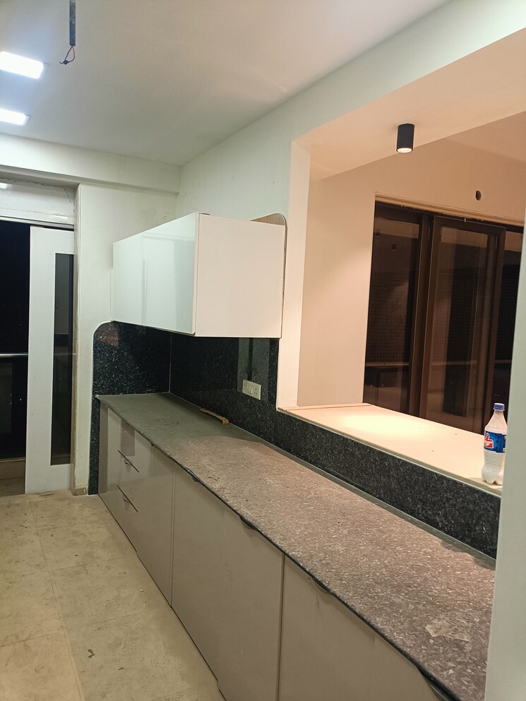 Kitchen, rna-grande 3 Bedroom 1300 Sq.Ft. Apartment In Kandivali West Mumbai 8441425