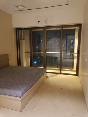 Room in 3 BHK Apartment at RNA Grande, Kandivali West – for Sale