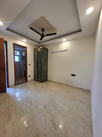 Room in 3 BHK Builder Floor at Chattarpur – for Sale