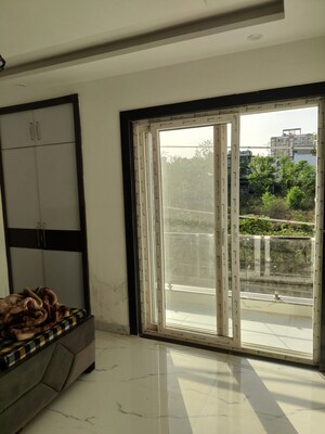 Room in 2 BHK Apartment at Sahastradhara Road – for Sale
