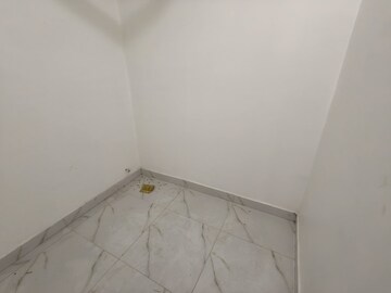 Room in 1 BHK Apartment at Huda Staff Colony, Sector 46 – for Rent