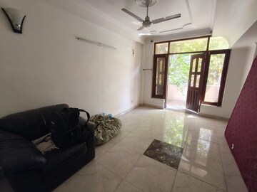 Living Room in 1 BHK Apartment at Huda Staff Colony, Sector 46 – for Rent