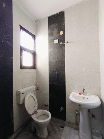 Bathroom in 3 BHK Apartment at Sector 126 – for Rent