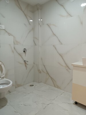 Master Bedroom in 3 BHK Builder Floor at Chattarpur – for Sale