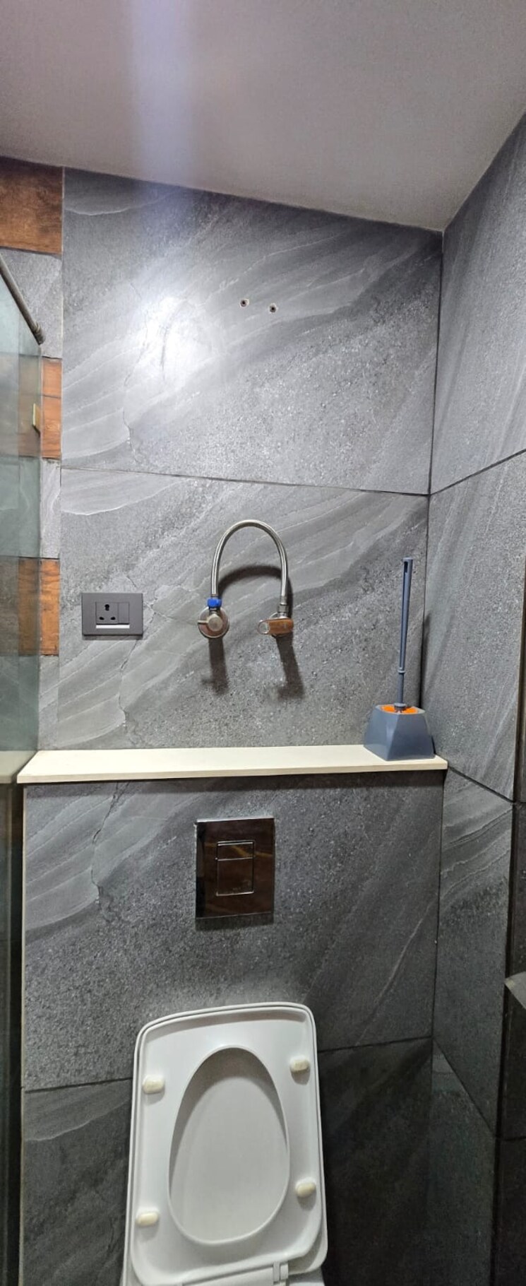 Bathroom, rajouri garden 2 Bedroom 1350 Sq.Ft. Builder Floor In Rajouri Garden Delhi 8441539