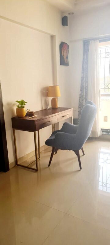 2 BHK Apartment For Rent in Andheri West