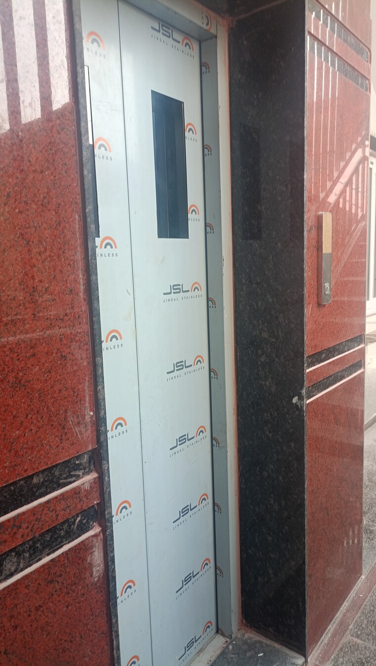 undefined, neeladri nagar 6+ Bedroom 1500 Sq.Ft. Independent House In Neeladri Nagar Bangalore 8441632