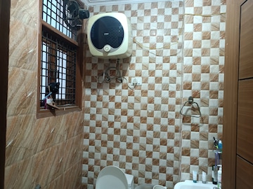Bathroom in 2 BHK Builder Floor at Saket – for Rent