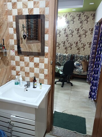 Living Room in 2 BHK Builder Floor at Saket – for Rent