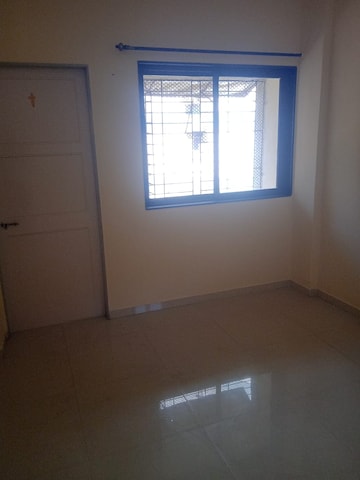 Room in 1 BHK Apartment at Tulsidham Complex, Kapur Bawdi – for Rent