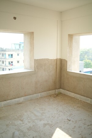 Room in 3 BHK Apartment at Uluberia – for Sale