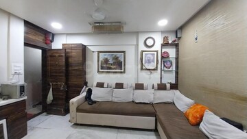 Living Room in 2 BHK Apartment at Rashmi Complex Teen Hath Naka, Dharamveer Nagar – for Rent