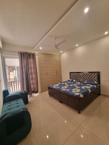 Bedroom in 3 BHK Builder Floor at Prem Bansal Sapphire Court, Patiala Road – for Rent