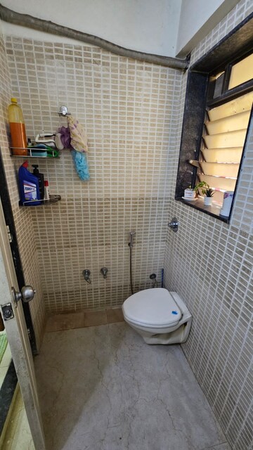 Master Bedroom in 2 BHK Apartment at Ashar Residency, Pokhran Road No 2 – for Rent