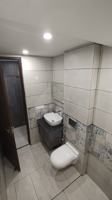 Bathroom in 3 BHK Apartment at CRD Golden Castle, Patiala Road – for Rent