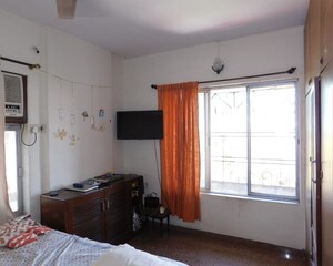 Bedroom in 2 BHK Apartment at Dheeraj Enclave, Borivali East – for Sale