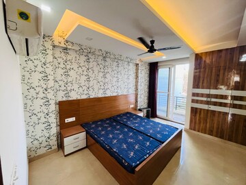 Bedroom in 3 BHK Apartment at SAS Tower, Sector 38 – for Rent