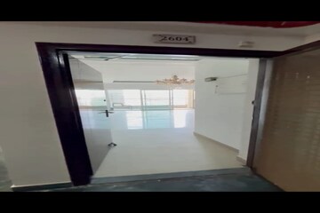 Room in 3 BHK Apartment at Noida Expressway – for Sale