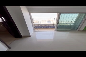 Furnished Amenities in 3 BHK Apartment at Noida Expressway – for Sale